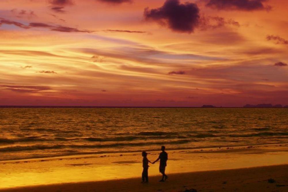 Aloha Lanta Vandrarhem Ko Lanta Exteriör bild